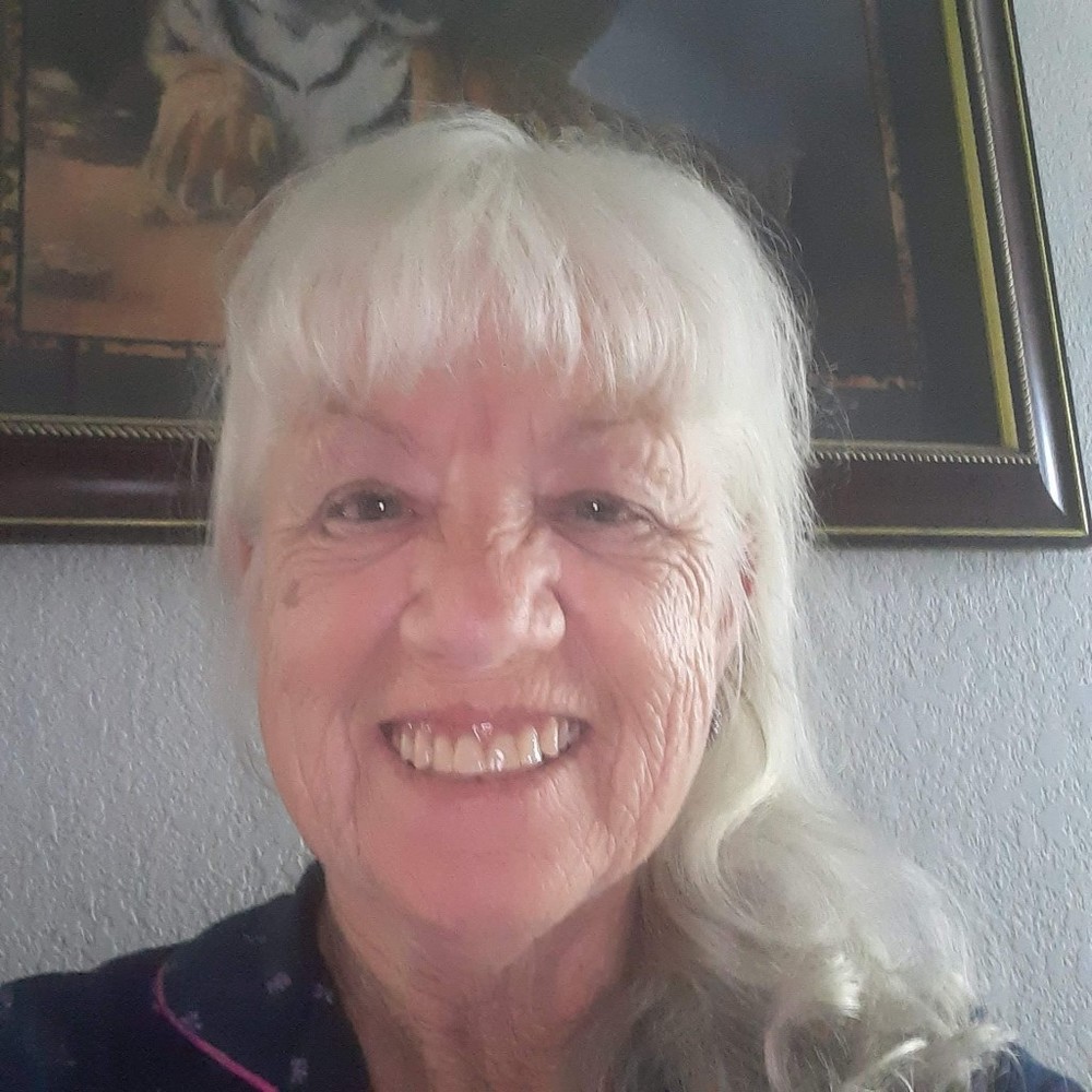 Meet your Posher, Brenda